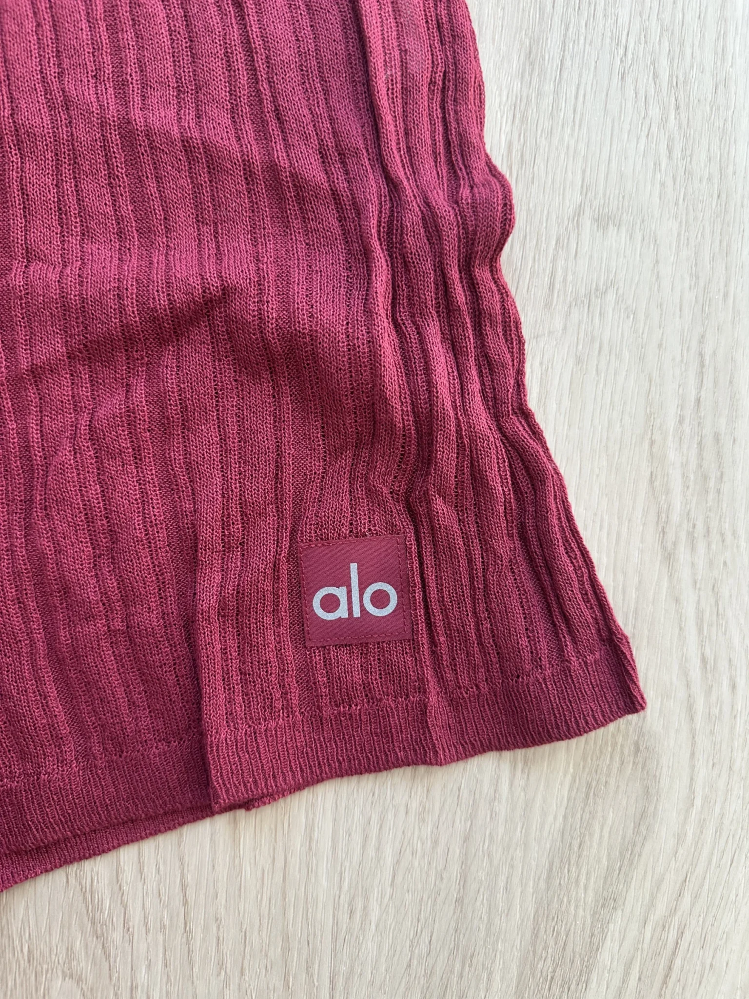 Image for Alo Sweater Sunlit High-Waist Short XS