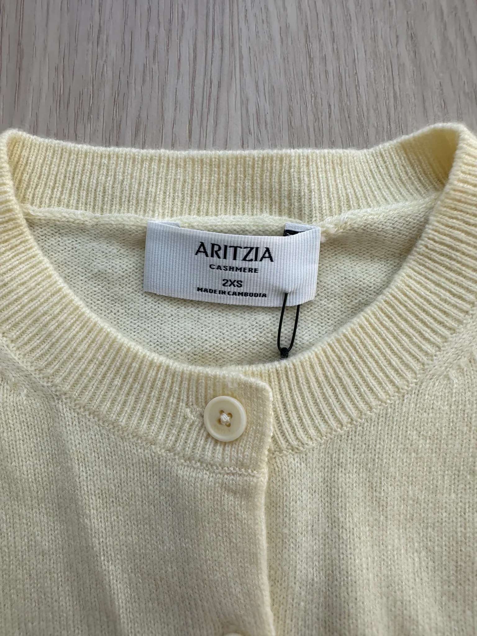 Image for Aritzia Cashmere Crew Cardigan 2XS