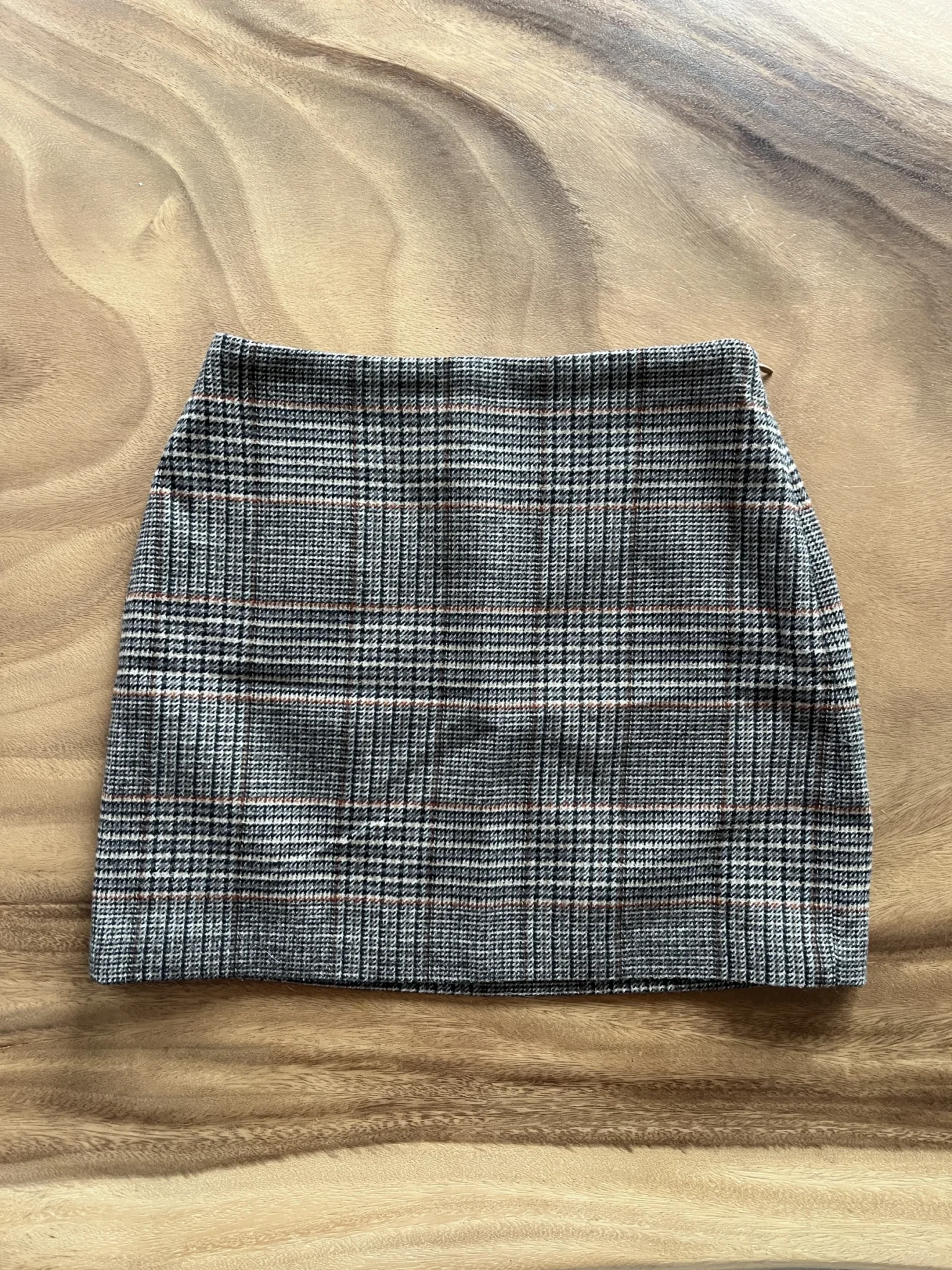 Featured image for Jupe à carreaux Dynamite XXS