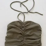 Featured thumbnail for Chandail à encolure au cou