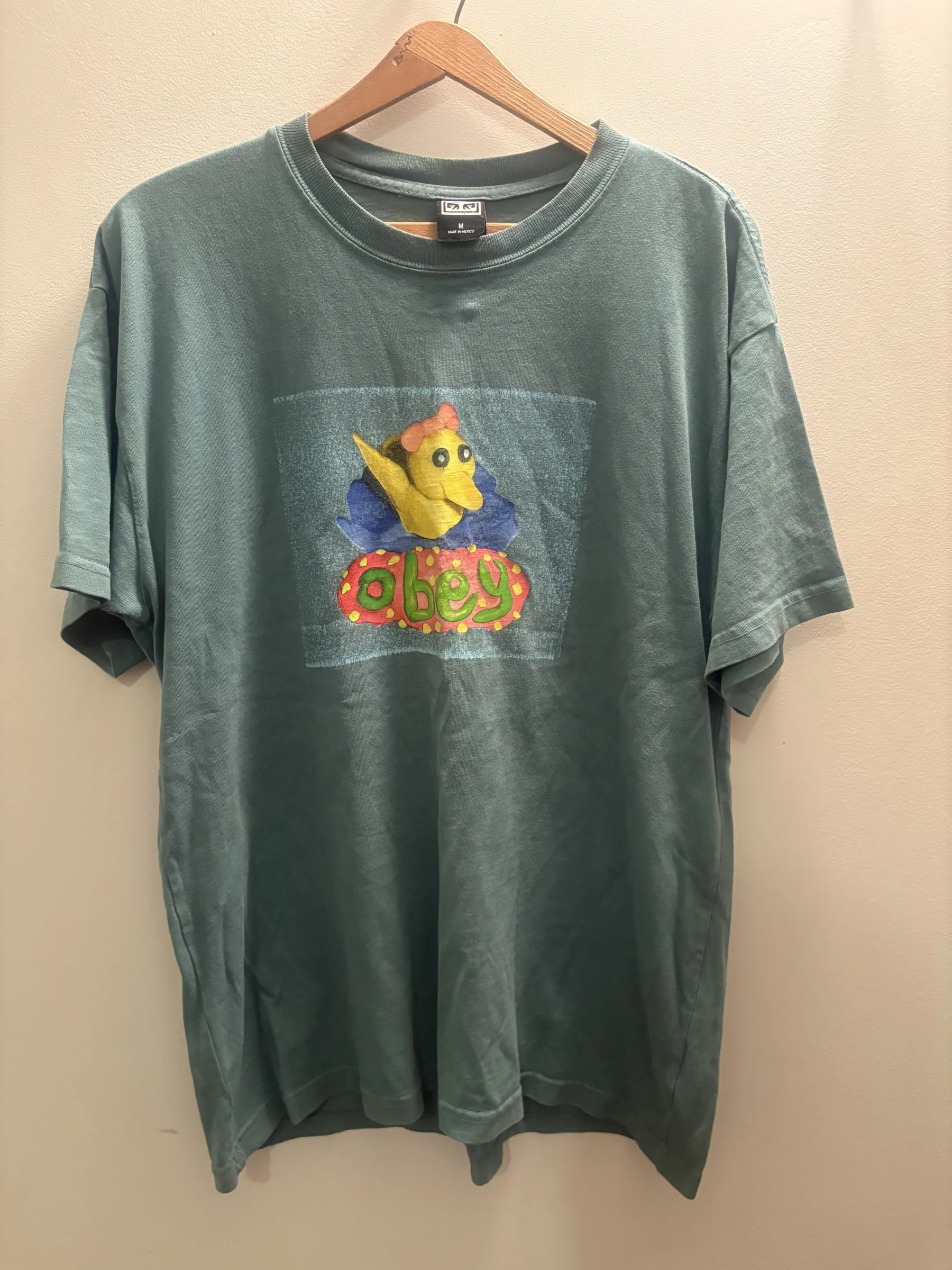 T-shirt Obey  M Obey seconde main