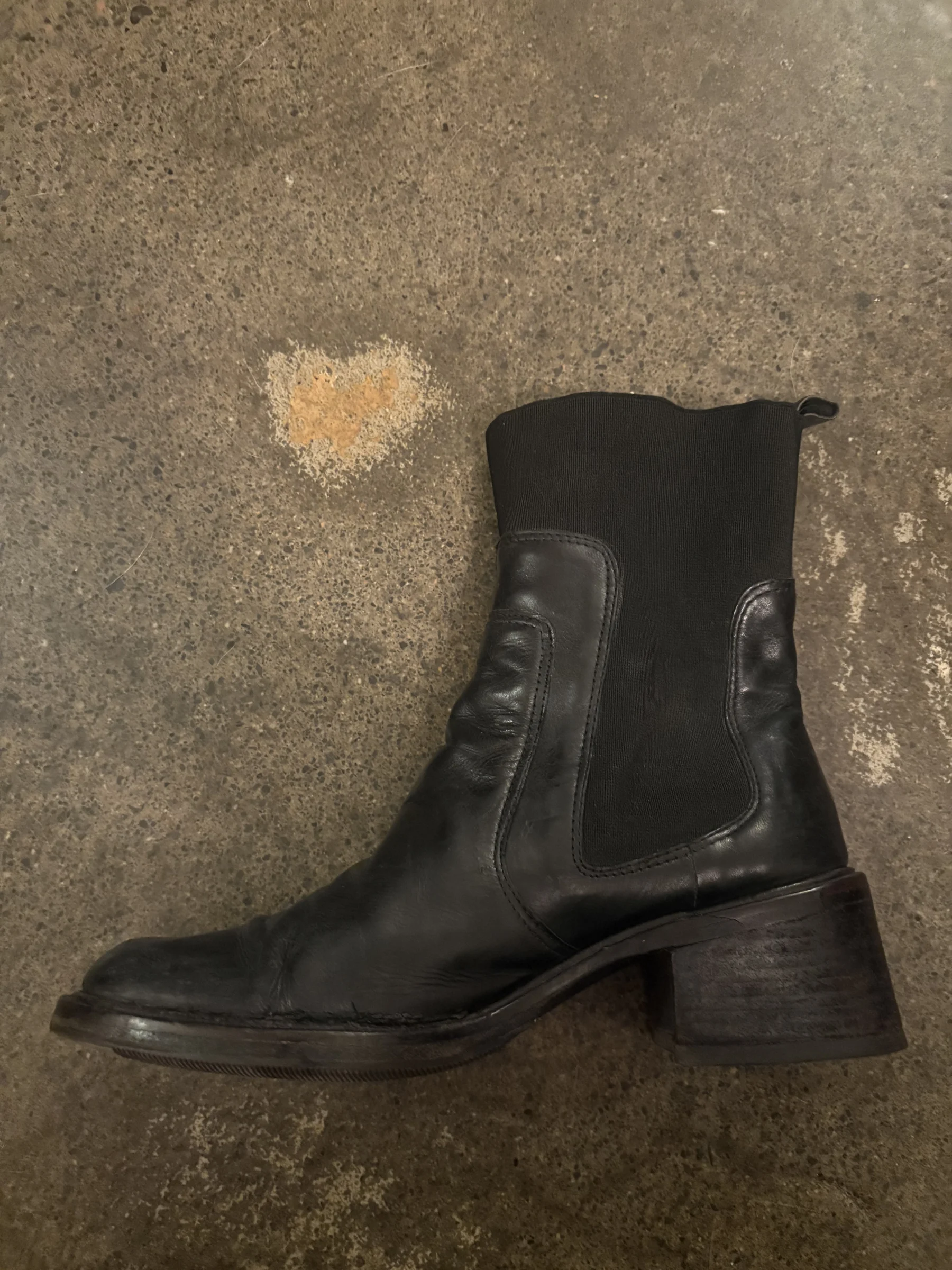Bottes BCBG BCBG MaxAzria seconde main