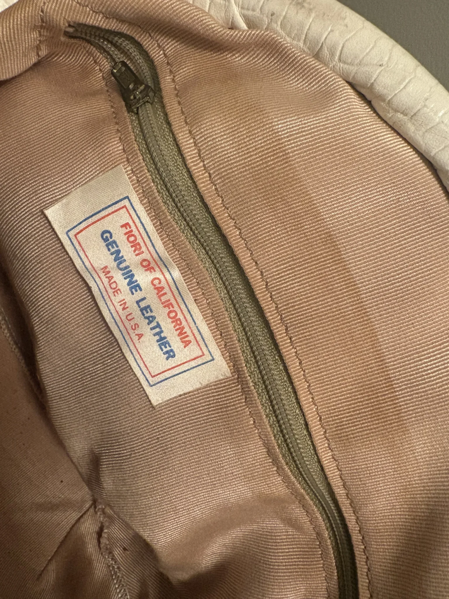 Image for Joli sac de cuir blanc vintage