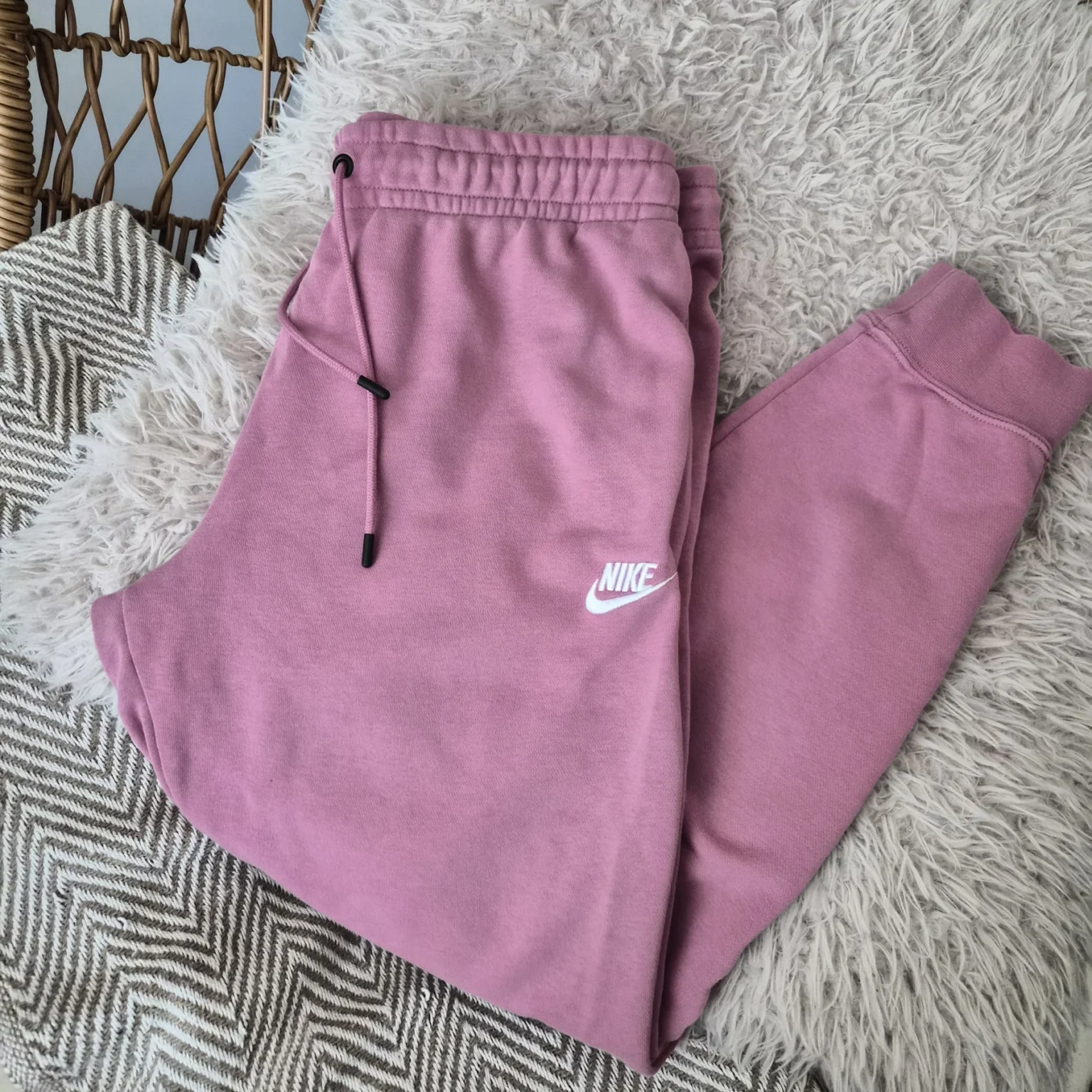 Featured image for Nike Jogger
