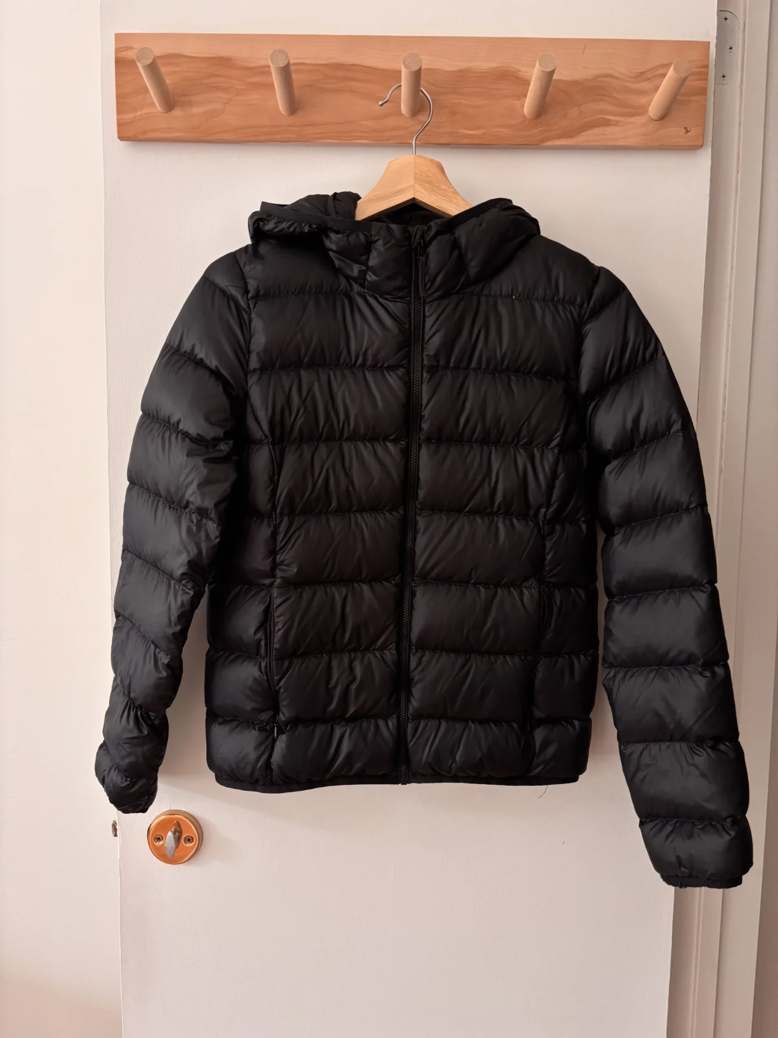 Image for Aritzia manteau Little Puff