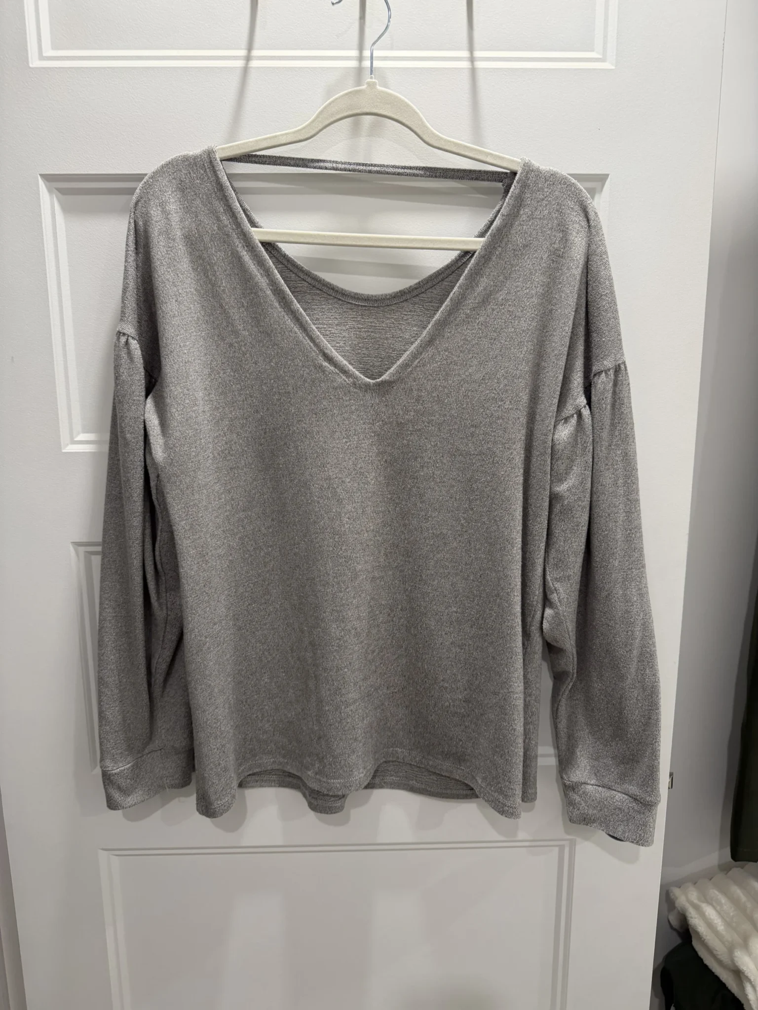 Featured image for Haut gris chiné tout doux