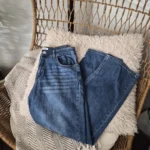 Featured thumbnail for Wide-leg jeans