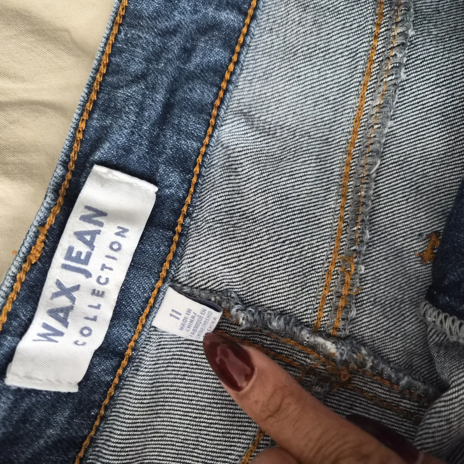 Image for Wide-leg jeans
