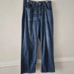 Thumbnail for Wide-leg jeans