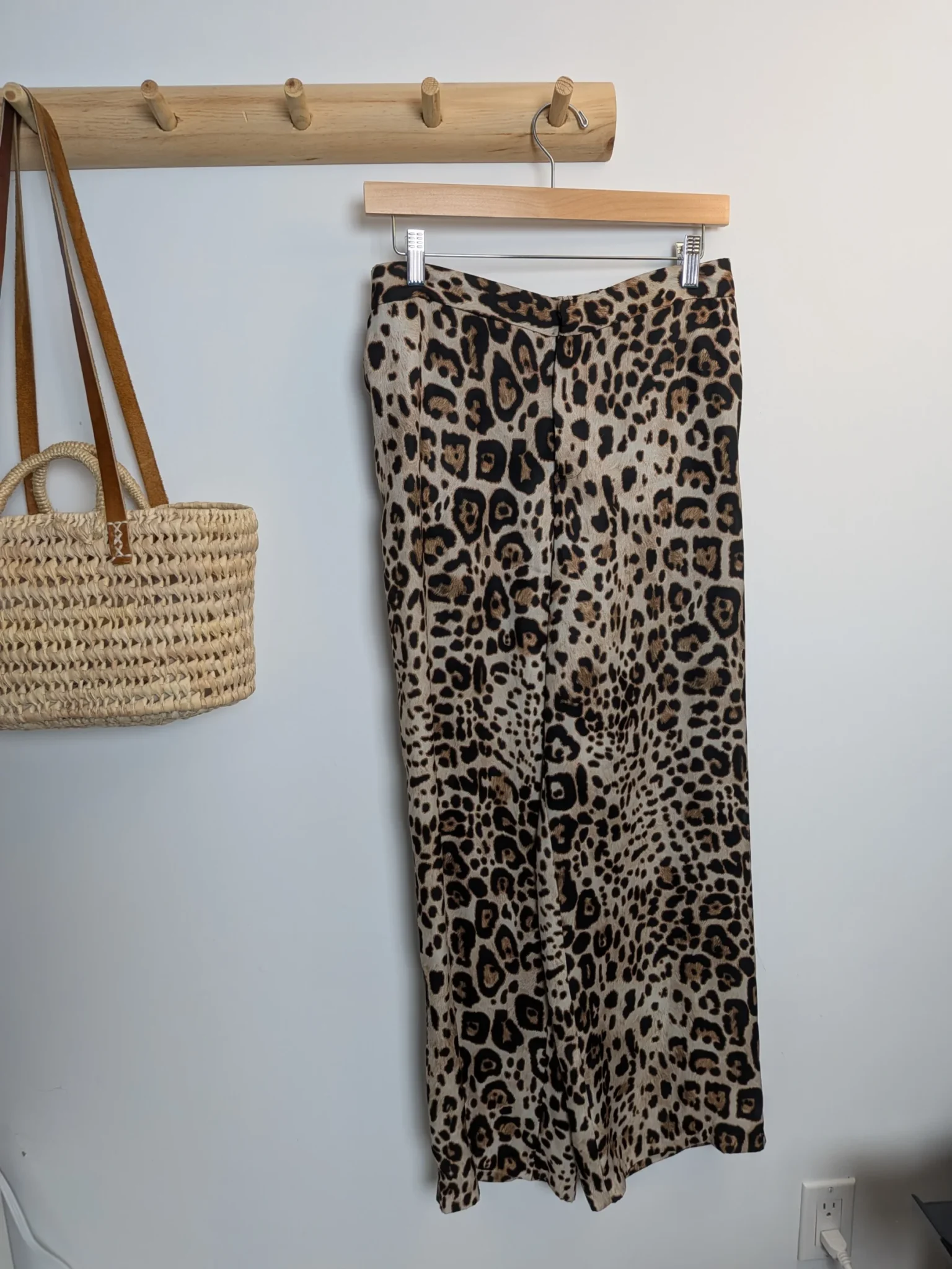 Featured image for 🤎 Pantalon fluide leopard