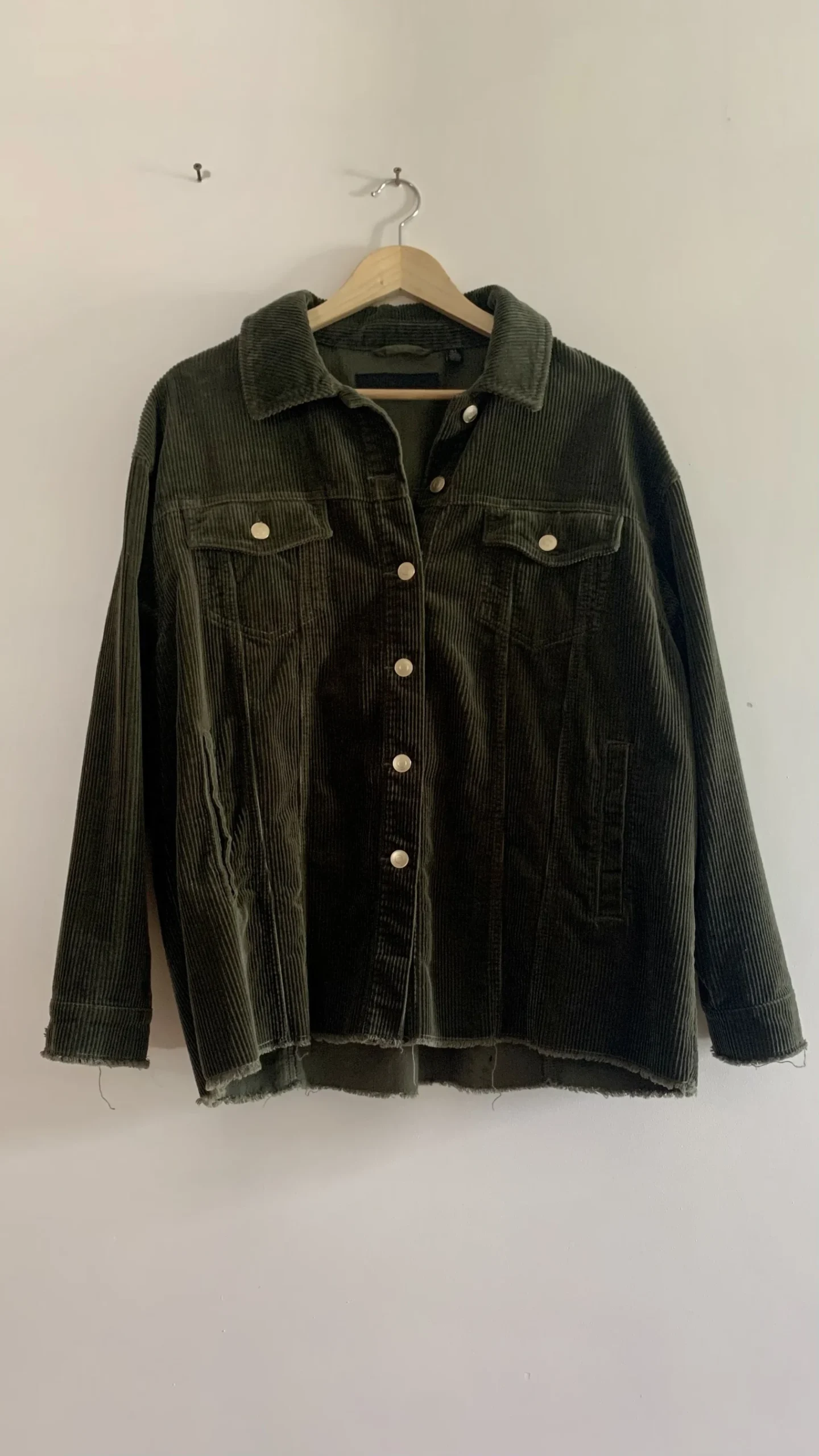 Manteau velours côtelé kaki Only seconde main