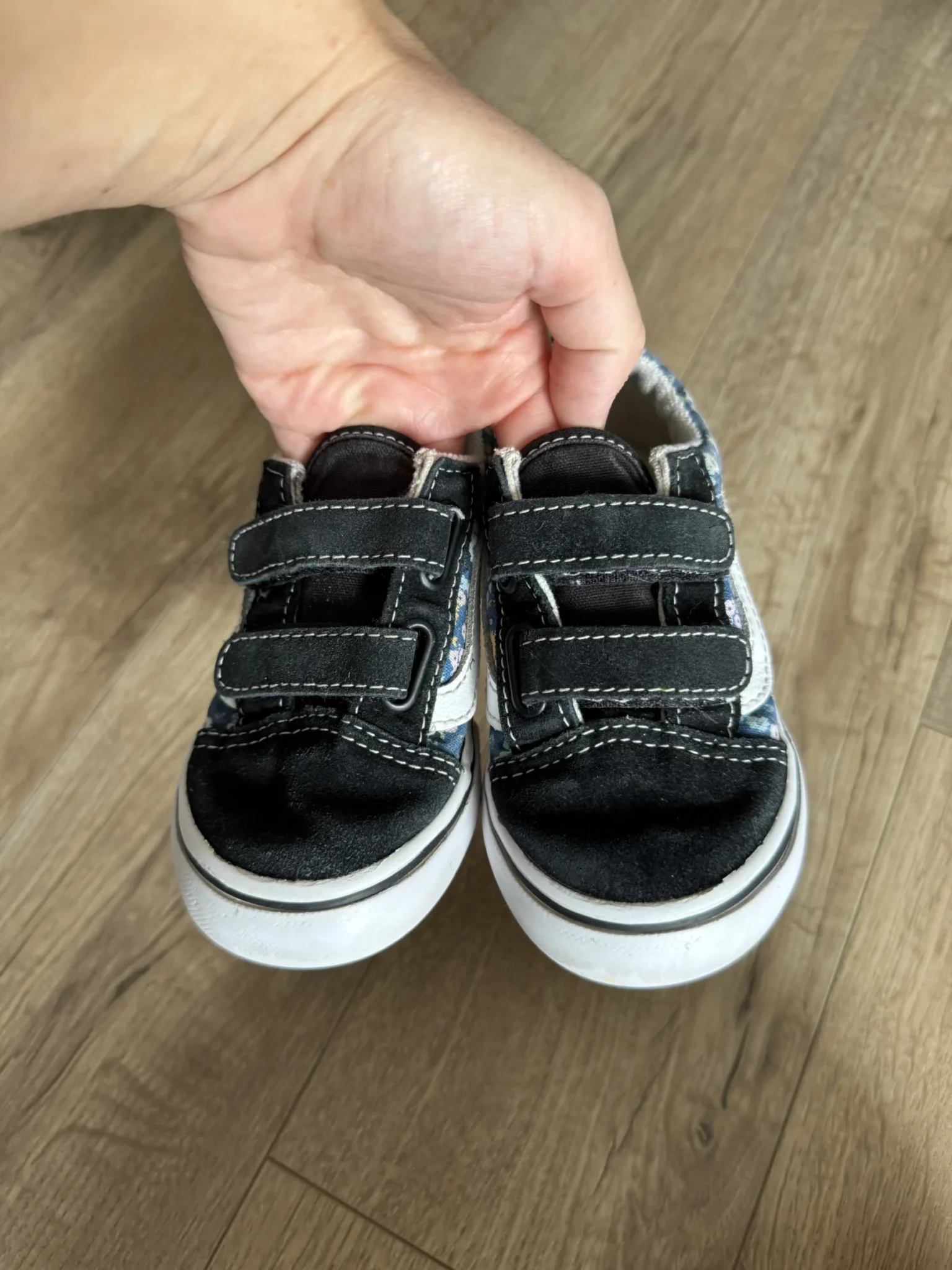 Image for 8c - Chaussures Vans fleuries pour enfant