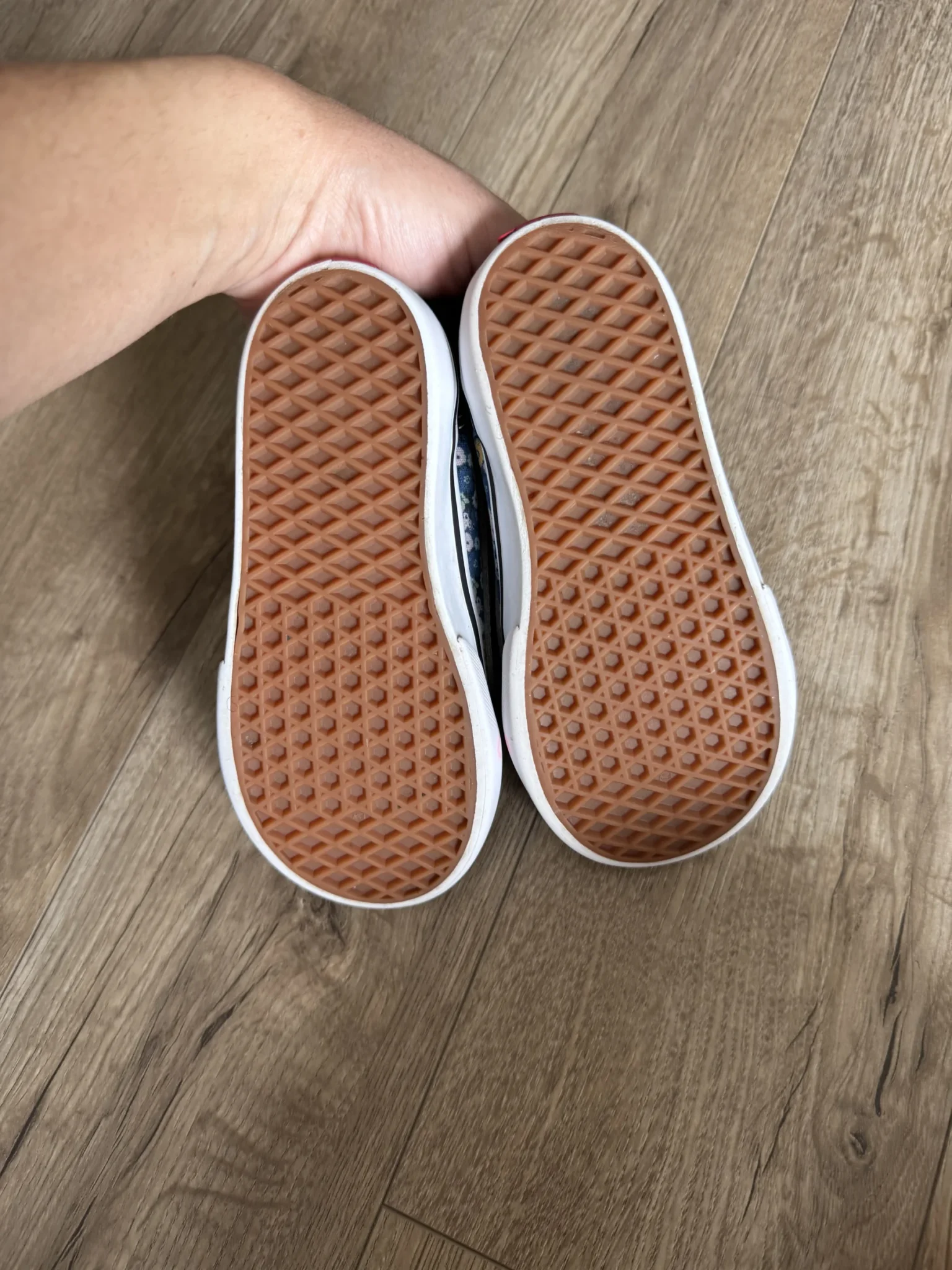 Image for 8c - Chaussures Vans fleuries pour enfant