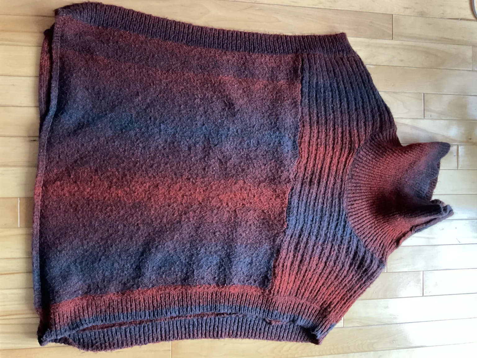 Featured image for Poncho chandail