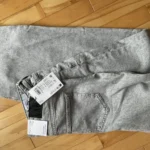 Featured thumbnail for Jeans gris verso mode jambe droite