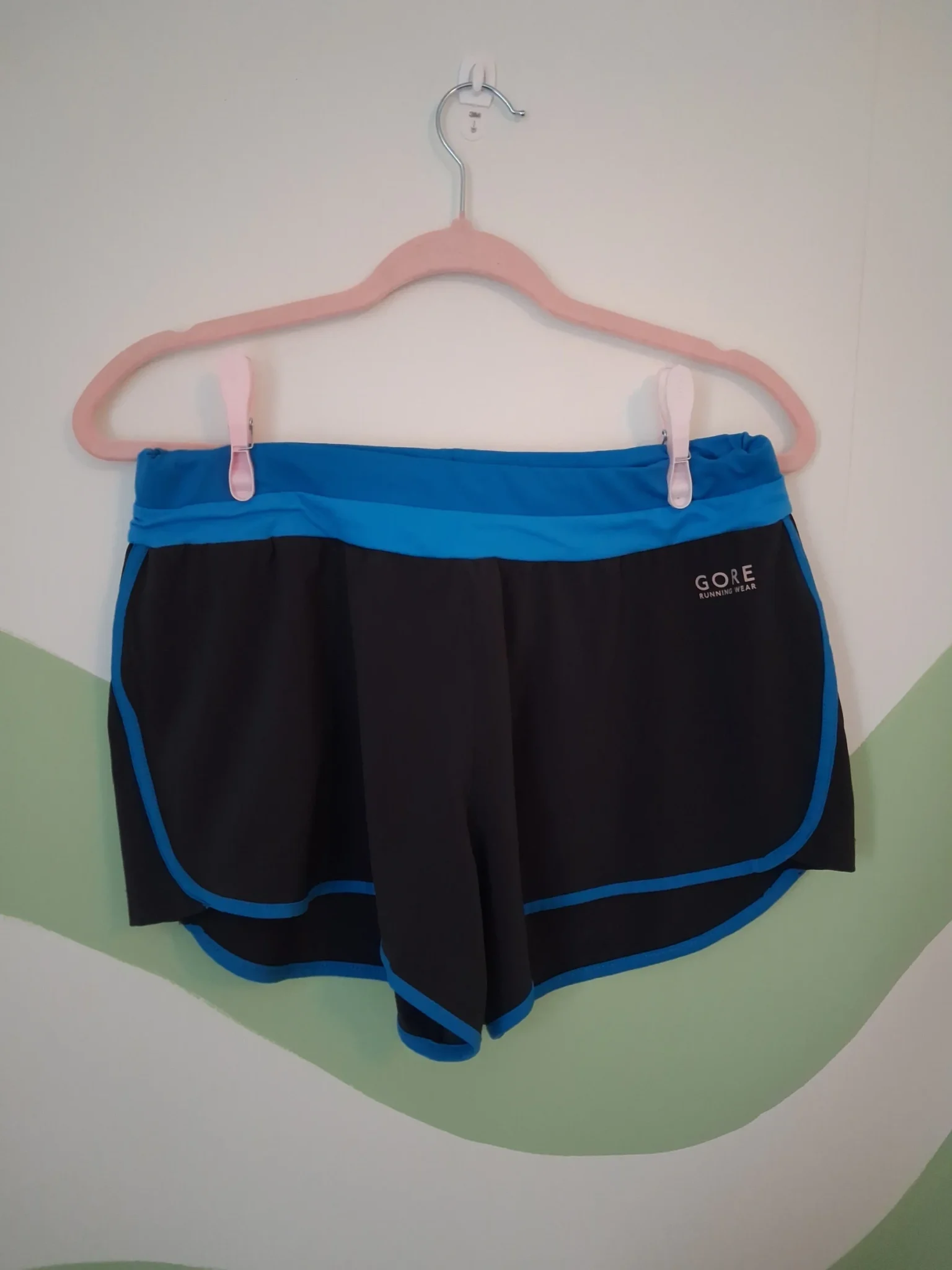 Featured image for Shorts de course Gore