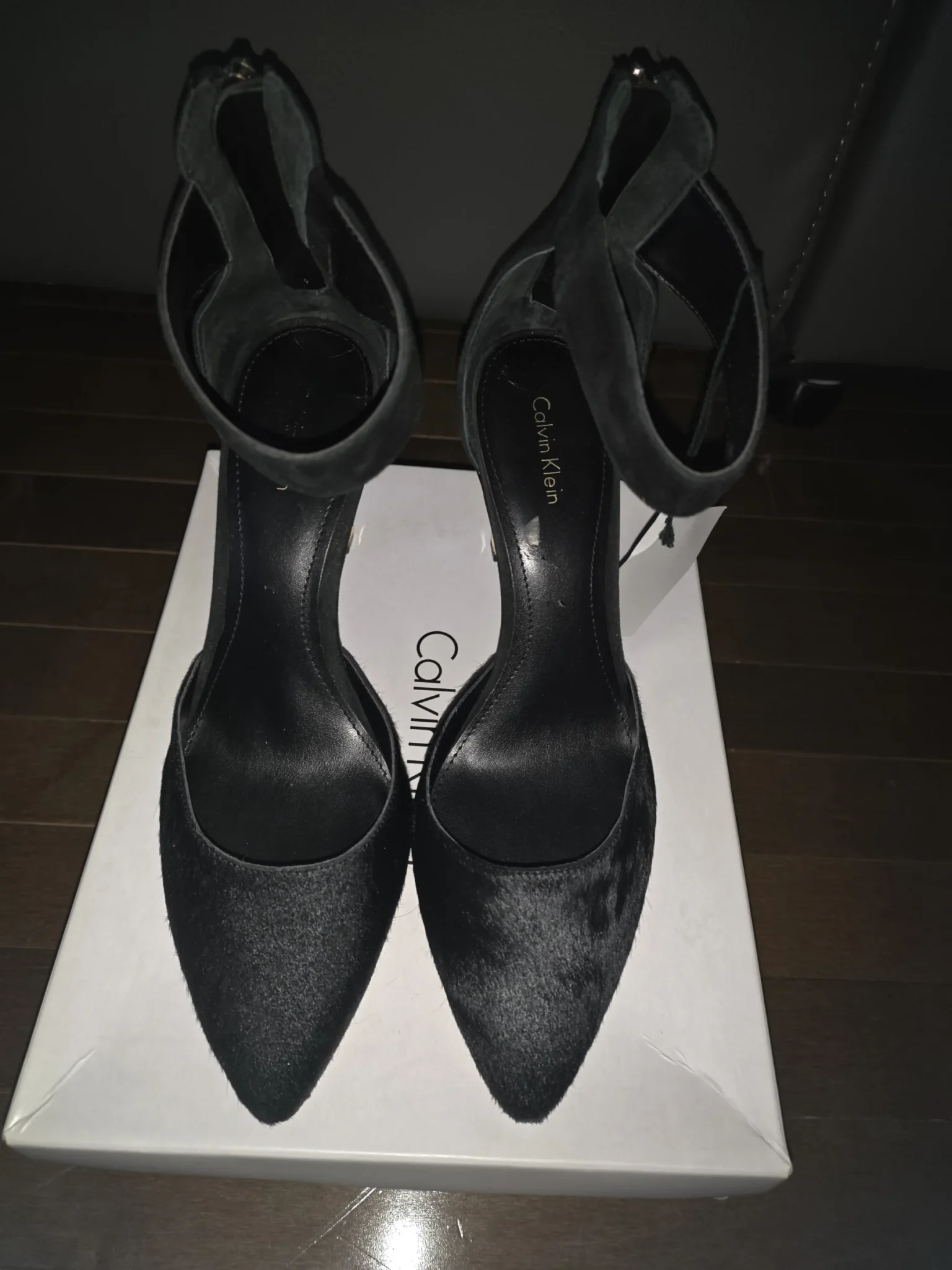 Image for Escarpins Calvin Klein en cuir de vache