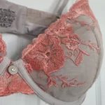 Thumbnail for Soutien gorge