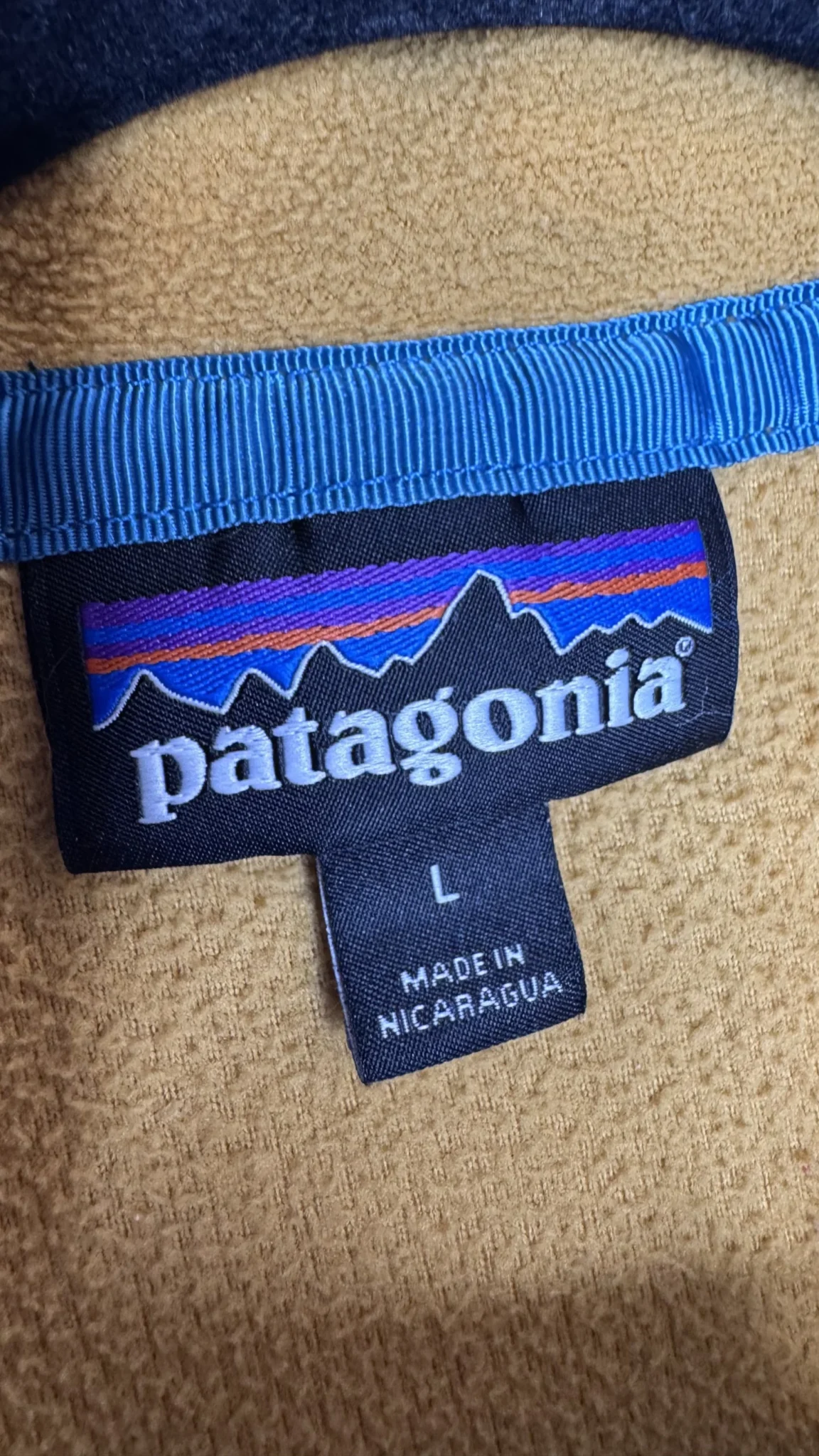 Image for Patagonia Men’s Two-Tone micro D Snap-T Fleece Pullover, Mustard Pink, size L