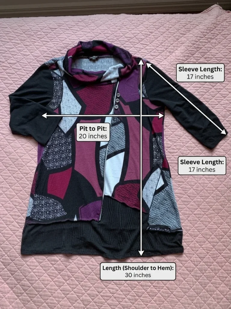 Image for Emotions – Plum B&W – Tunique-pull à col bénitier, motif géométrique abstrait – Grande