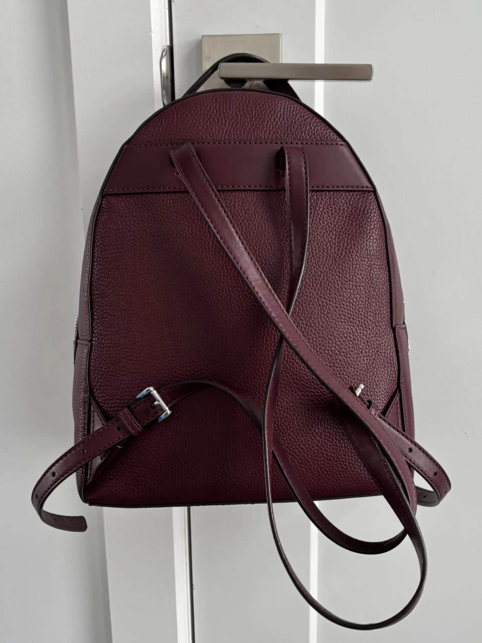 Image for Sac à dos Michael Kors AUTHENTIQUE – Modèle Valerie (Couleur Merlot)