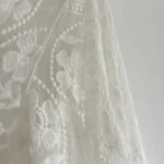 Thumbnail for Par dessus maillot/lingerie