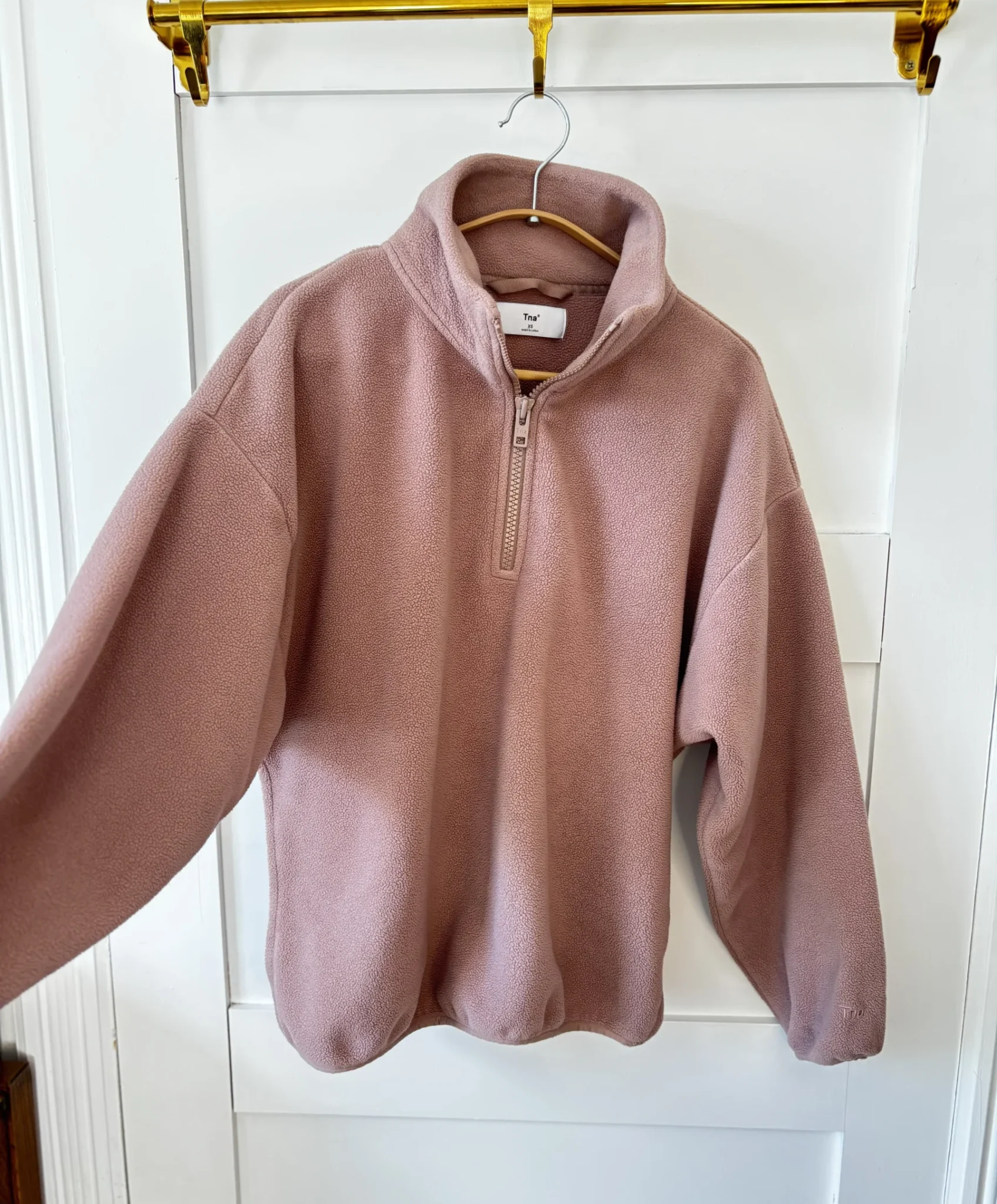 Image for ♥️TNA fleece jumper