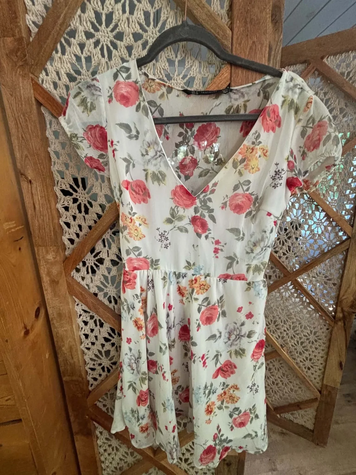 Featured image for Robe fleurie Zara