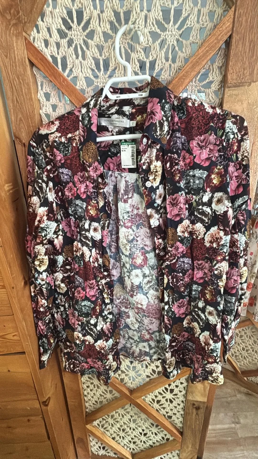 Blouse fleurie neuve automnale Contemporaine seconde main