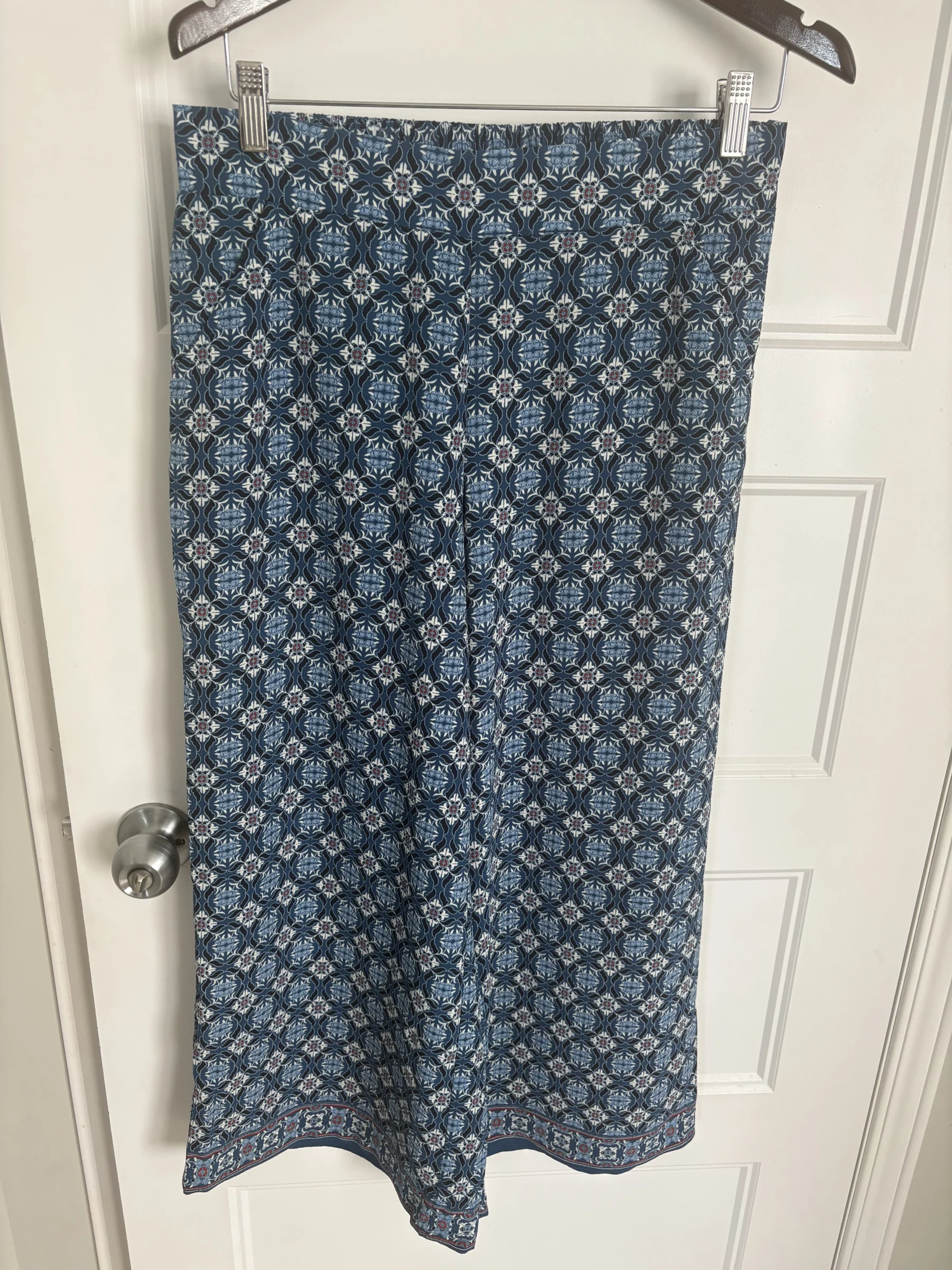 Pantalon jambe large longueur 7/8 *Autre seconde main