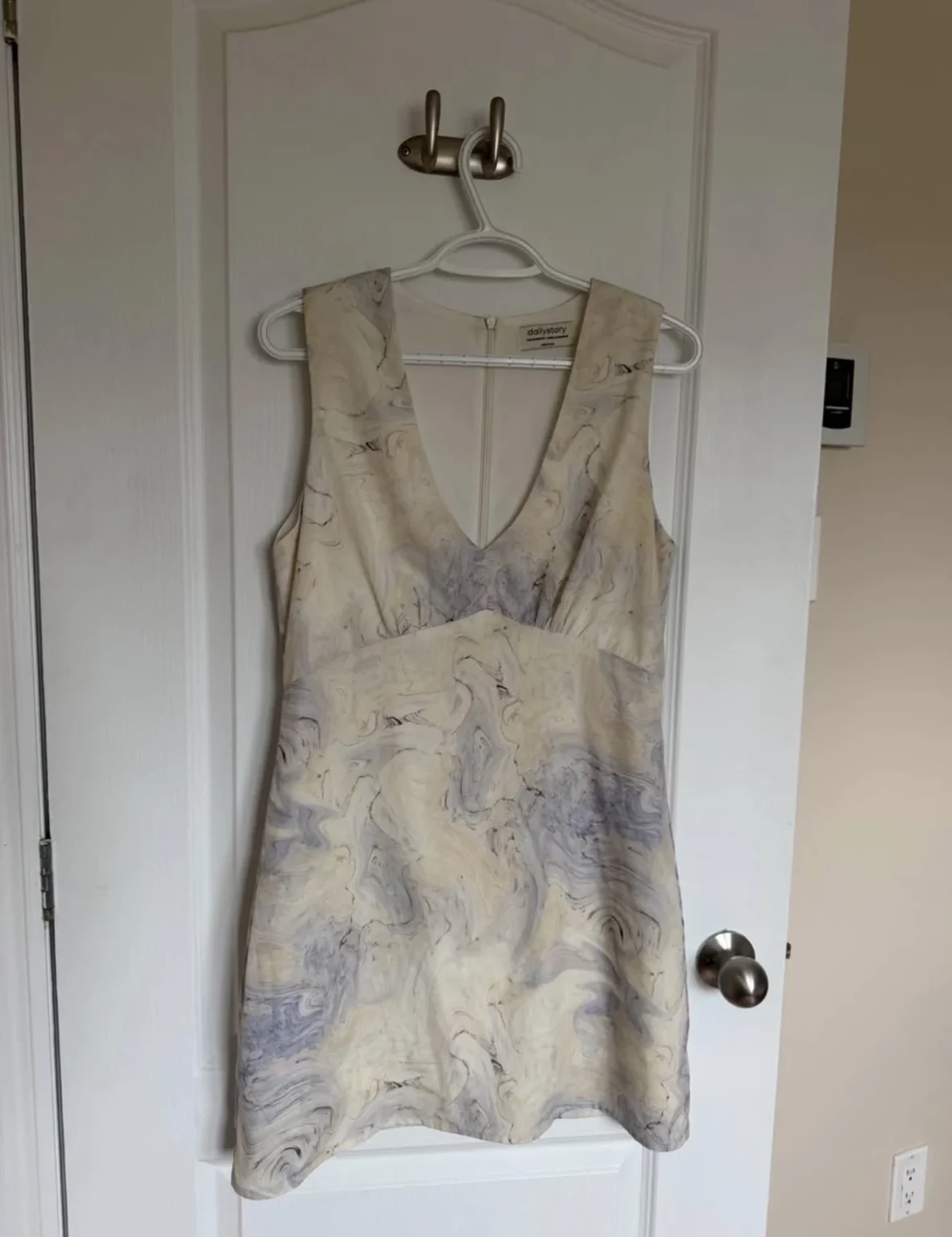 Image for Robe en satin Dailystory