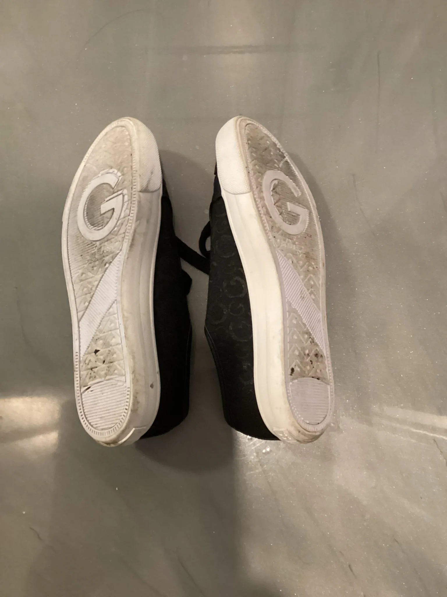 Image for Soulier Basket Guess