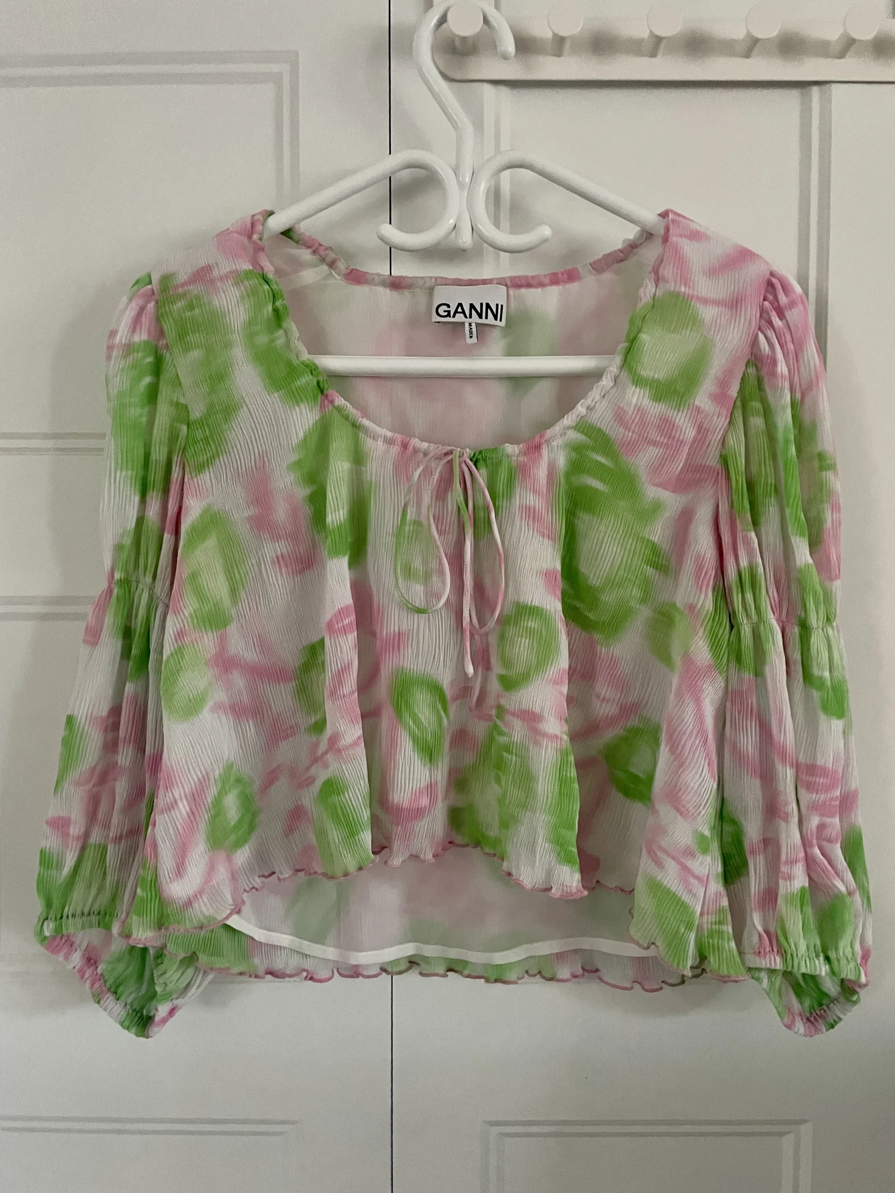 Blouse plissée à fleurs GANNI Ganni seconde main