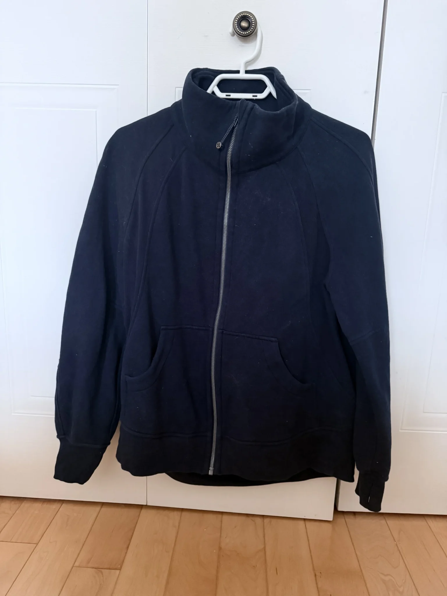 Featured image for Veste Lululemon scuba