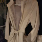 Thumbnail for Cream-coloured 3/4-length coat