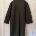 Thumbnail for Loose-fitting, lightweight army green coat
