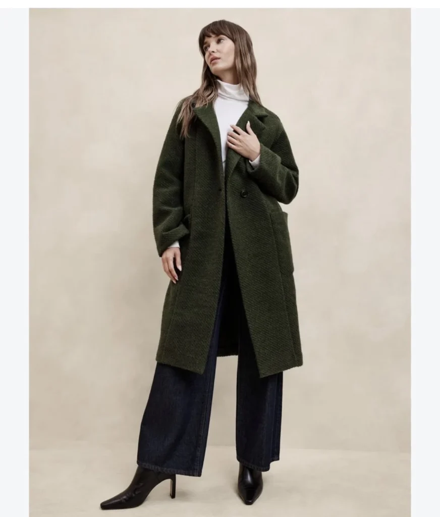Image for Loose-fitting, lightweight army green coat