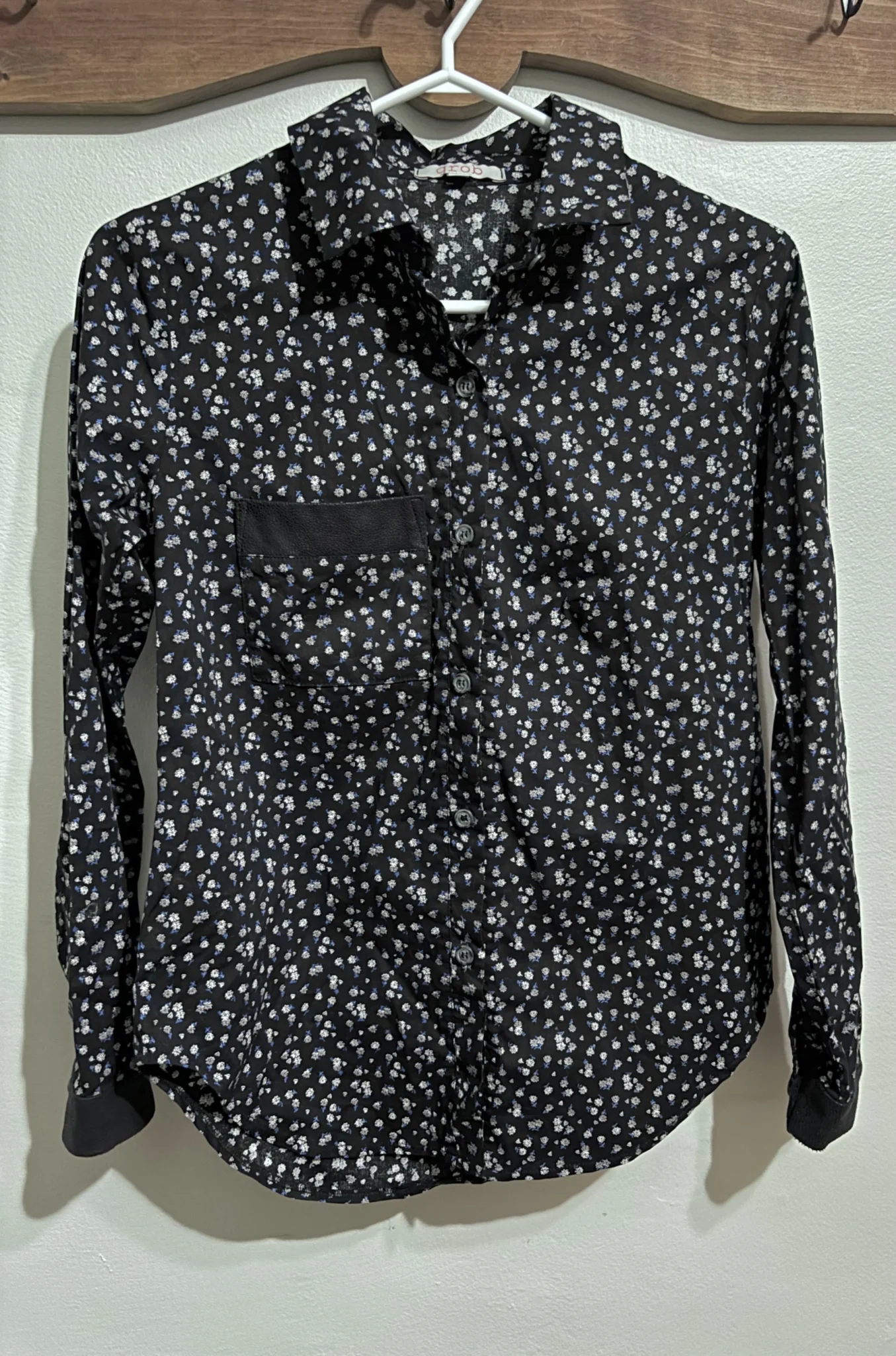 Featured image for Floral shirt – Grob – XS