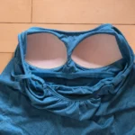 Thumbnail for 2 camisoles même modèle et même grandeur, avec soutien gorge intégré.