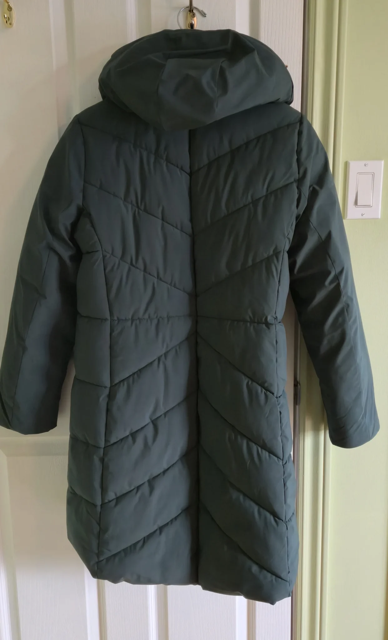 Image for Manteau d'hiver long vert forêt.