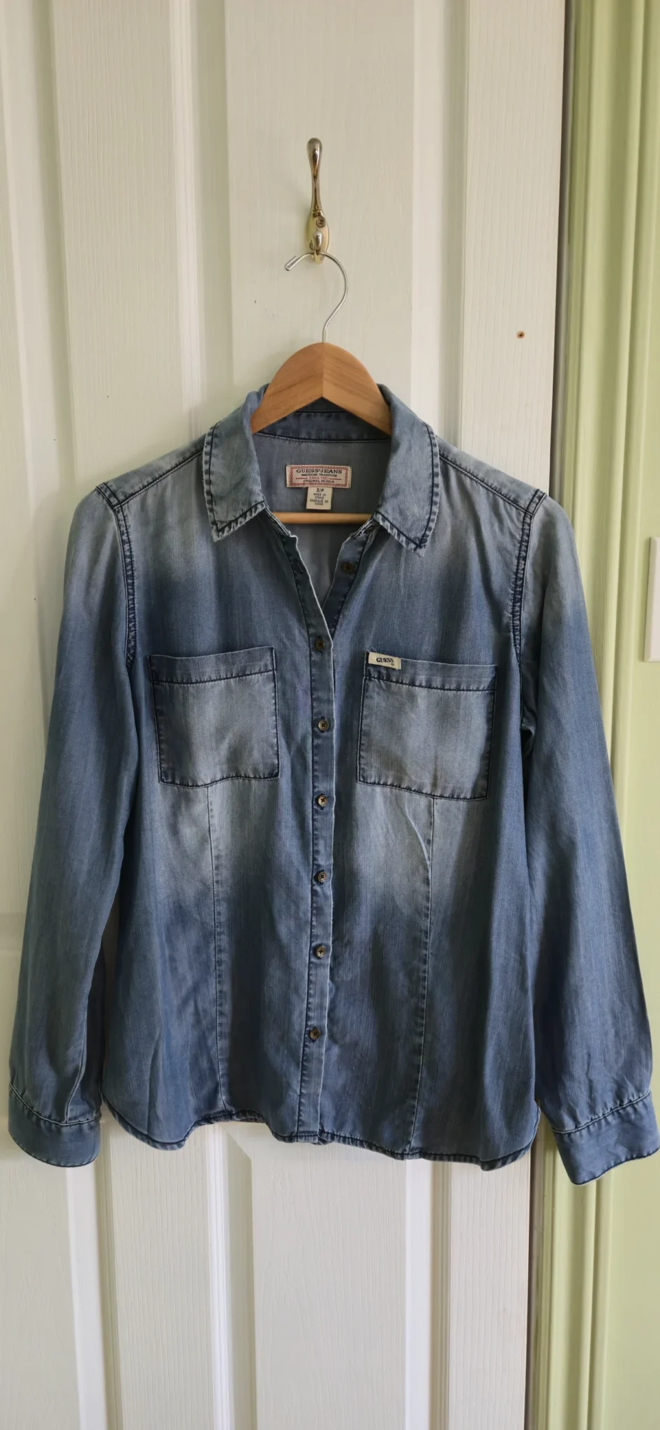 Featured image for Guess semi-fitted denim shirt.