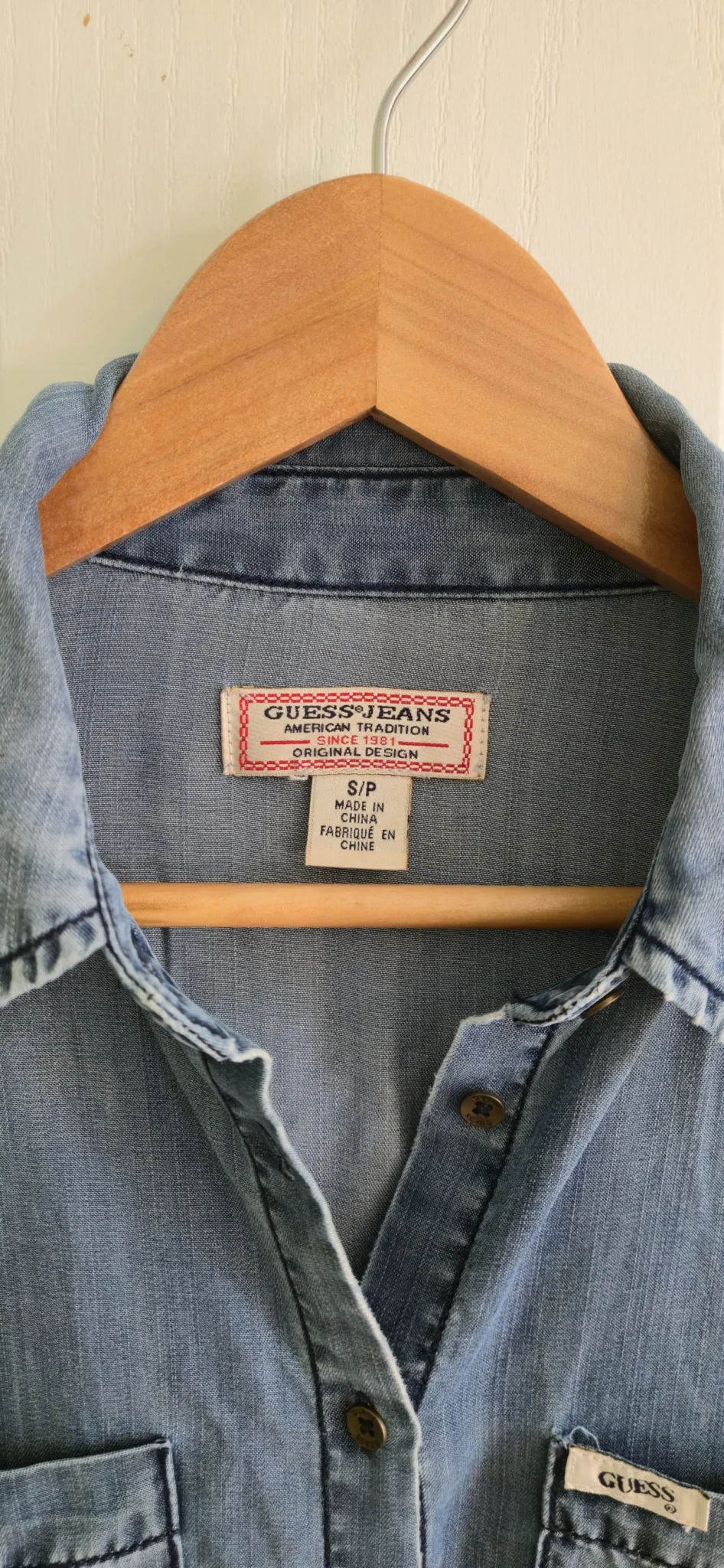 Image for Guess semi-fitted denim shirt.