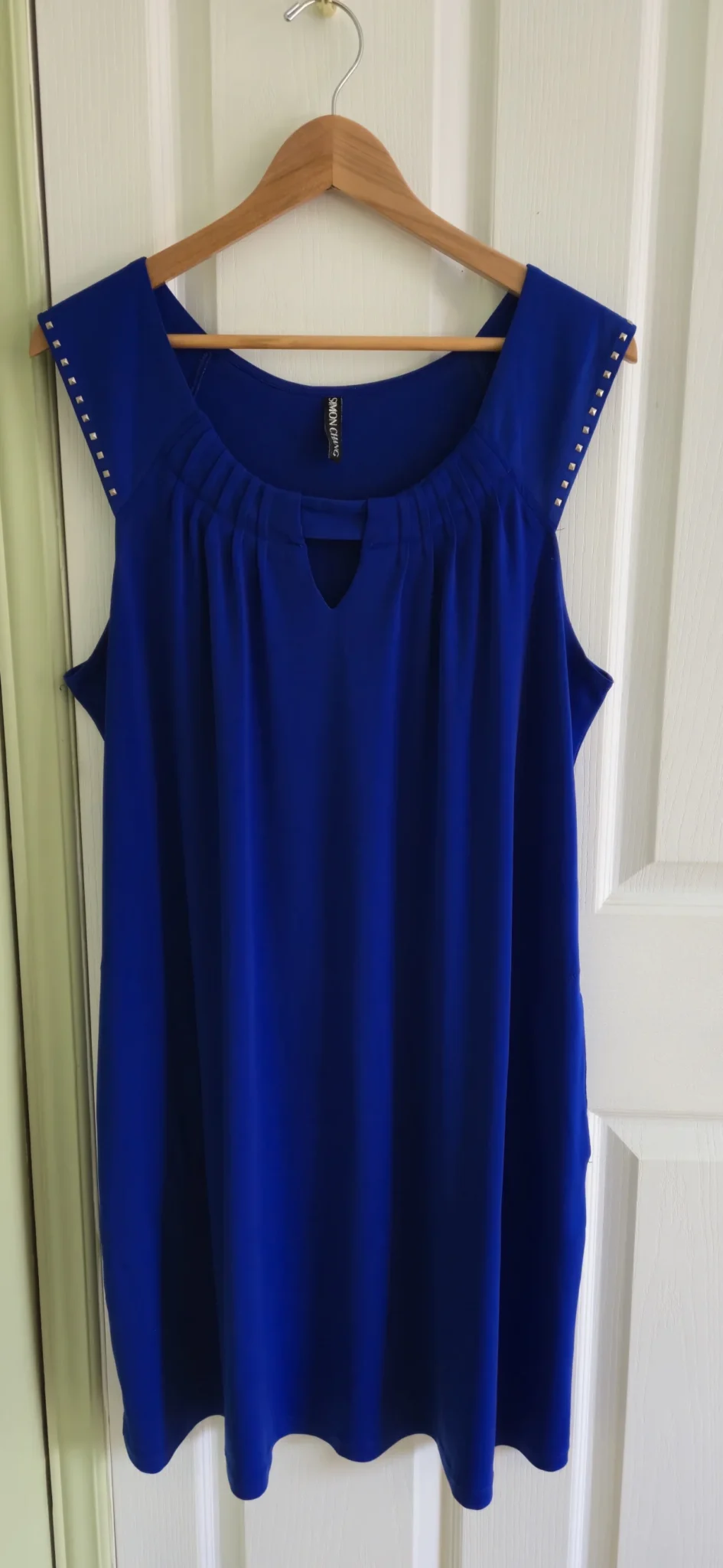 Featured image for Robe bleue Simon Chang, 1xl, avec poches latérales.