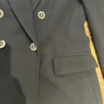 Thumbnail for Veston noir avec boutons dorés Zara
