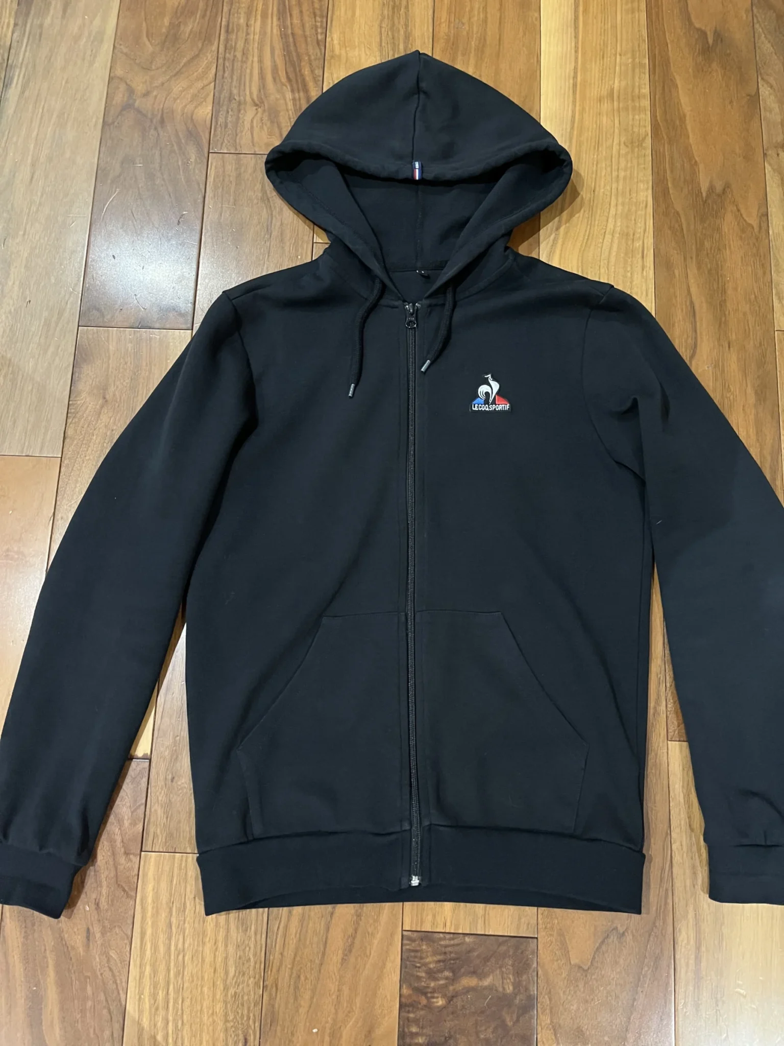 Featured image for Veste à capuchon Le Coq Sportif pour femme taille S
