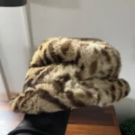Featured thumbnail for Chapeau en fourrure d’ocelot taille petit