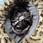 Thumbnail for Chapeau en fourrure d’ocelot taille petit