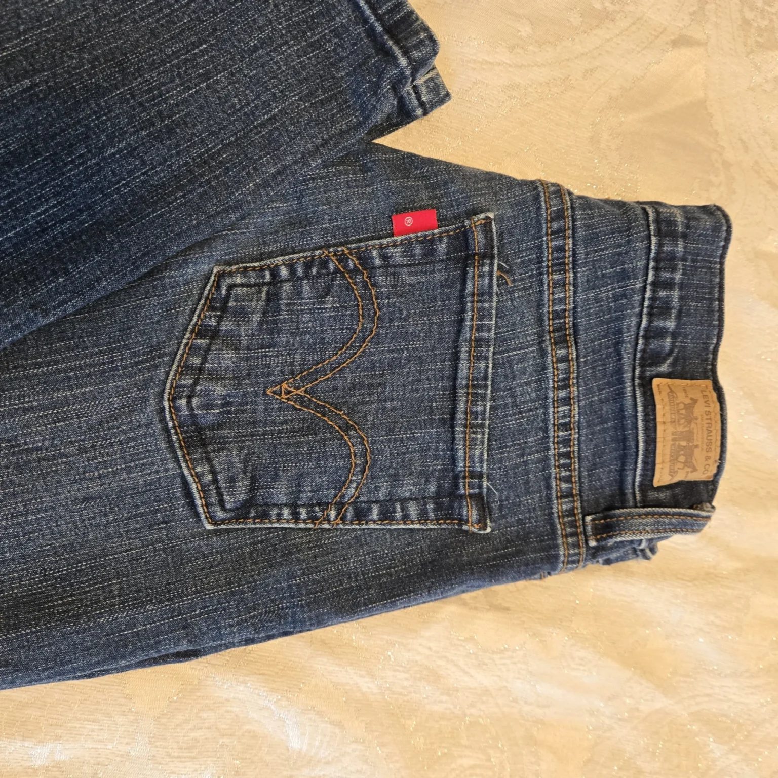 Image for Levis état neuf 👌🤎