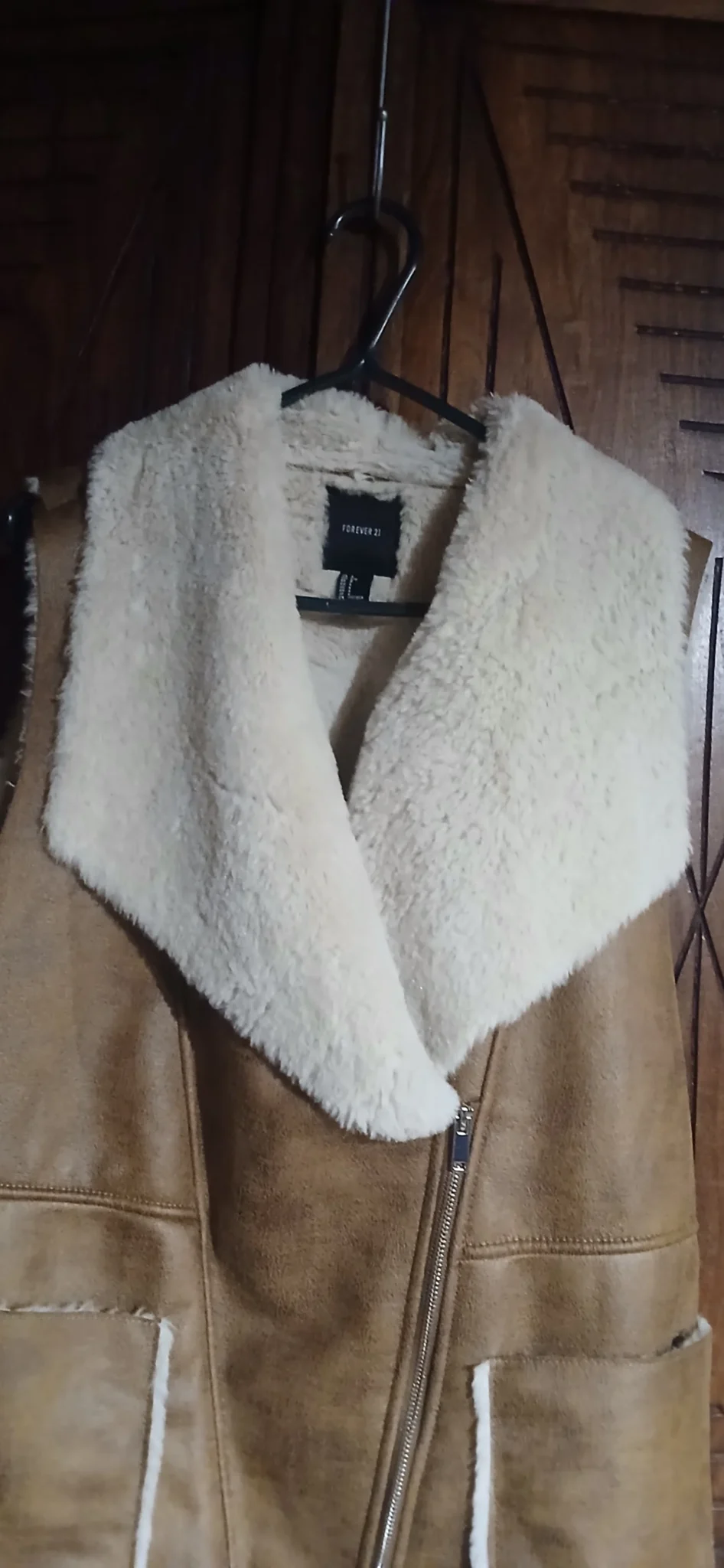 Image for Sleeveless coat