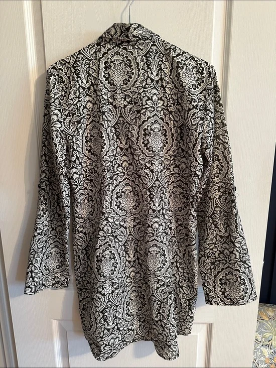 Image for Tilley patterned long-sleeved tunic, made in Canada